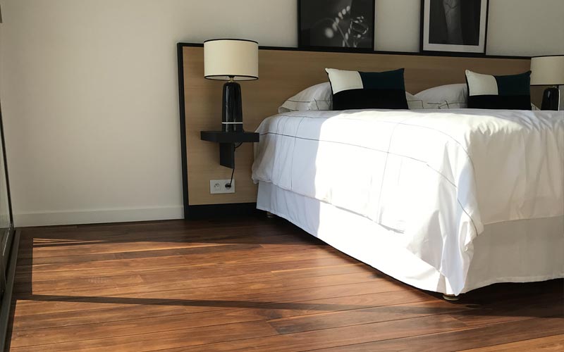 La Parqueterie Tanneau, Cagnes, parquet noyer