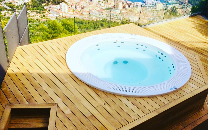 La Parqueterie Tanneau, Cagnes, habillage Spa Teck